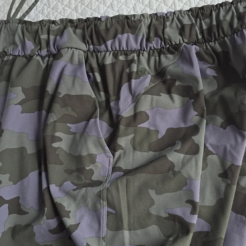Lululemon Keep Moving Pants 7/8 High-Rise - Picture 7 of 16